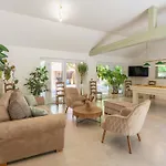 Guest house Ikon Vendeghaz 4*